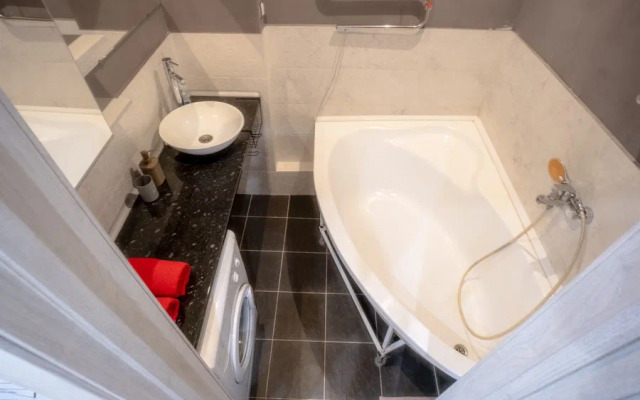 One-room With Stylish Renovation Apartments