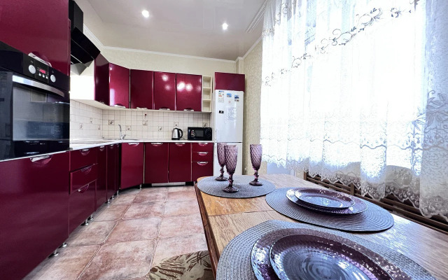 Na Naberezhnoy Dubrovinskogo 76 Flat