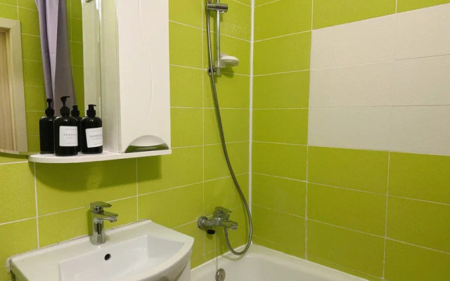 Апартаменты на Игоря Мерлушкина 2