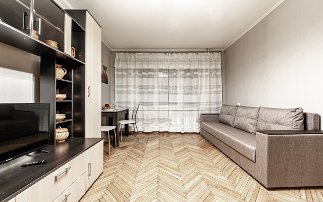 Zelenodolskaya 32k3 Apartments