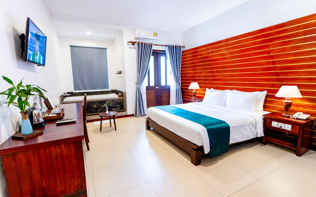 Green Amazon Residence Hotel