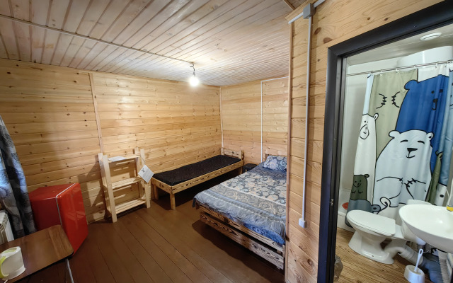 Alpiyskaya Dacha Guest House