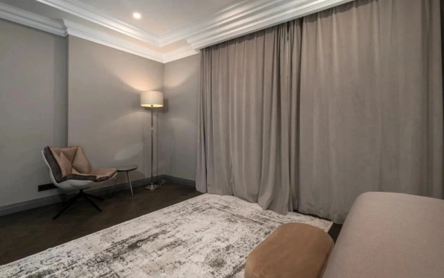 Апартаменты Представительский Люкс в ЖК Королевский Парк