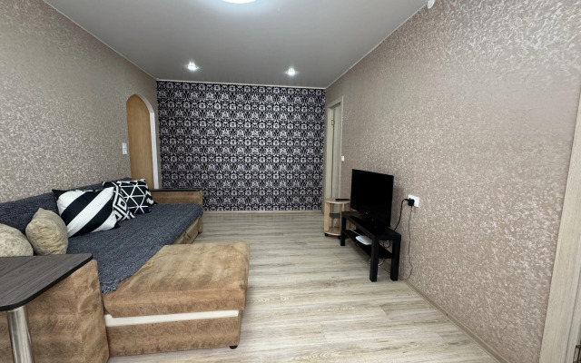 Квартира Большая Трехкомнатная квартира