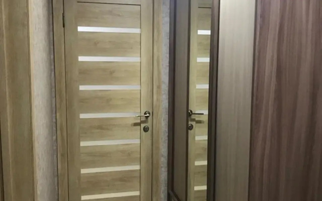 2kh-Komnatnaya S Khoroshim Remontom Flat