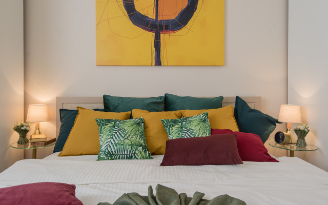 Квартира GM Apartments Стильная Трехкомнатная на Бульварном кольце