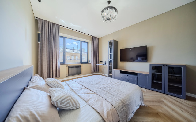 Квартира Дизайнерская Трехкомнатная Квартира