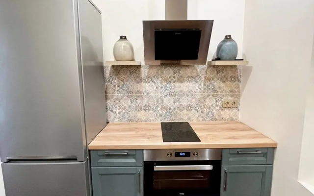 Апартаменты Sunny Days Apartment Стахановская