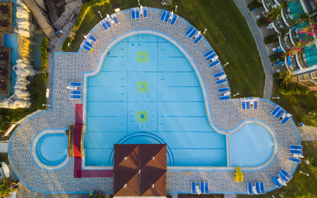 Armas Labada Hotel