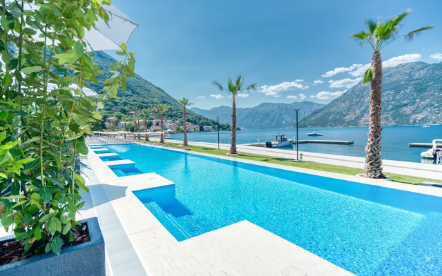 Отель Hyatt Regency Kotor Bay Resort