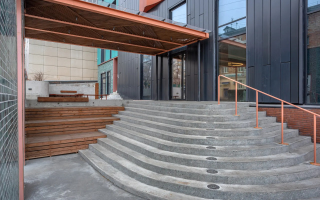 Apart 77 Art Apartments