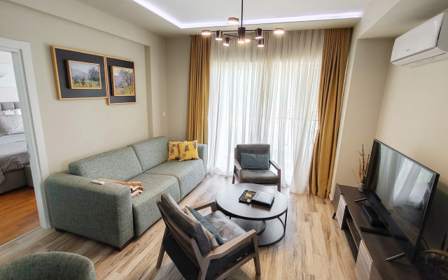 Sunny Side Wellness Resort & Spa Apartments