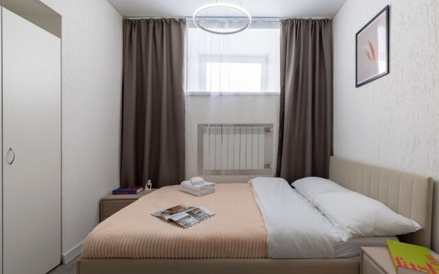 Uluchshennye Na Grecheskom prospekte 5 Apartament