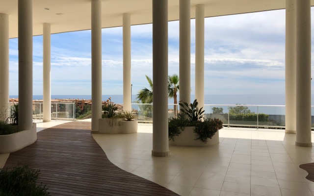 Style With Sea Views Apartments