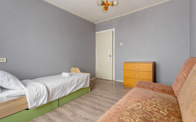 Shikarnaya Dvukhkomnatnaya  V Voskresenske Flat