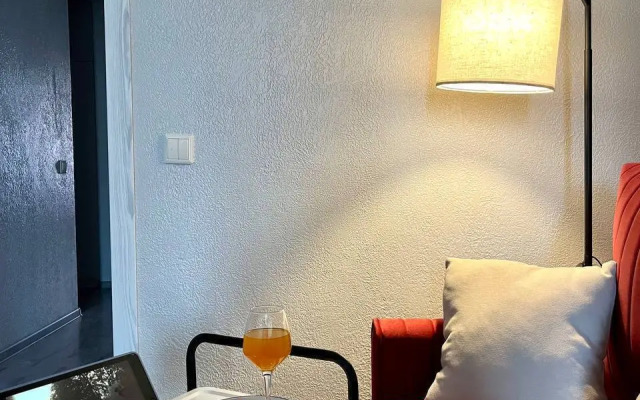 Na Ulitse Krasnokazachyya 84 Flat