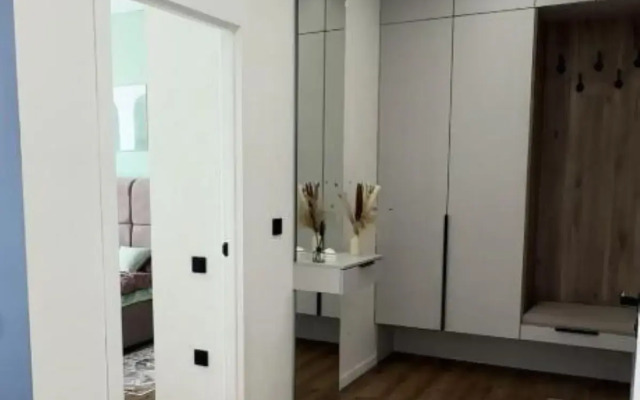 Na Prospekte Al-Farabi 27/2/4 Apartment