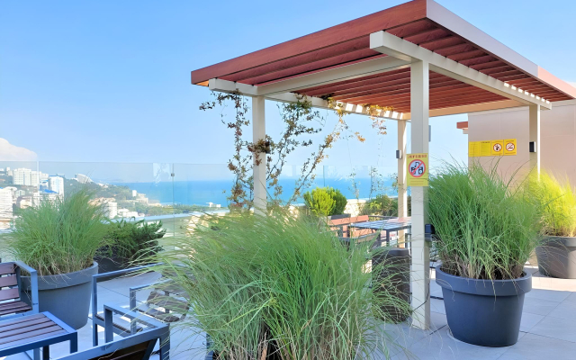 Апартаменты Дизайнерские с бассейном на крыше