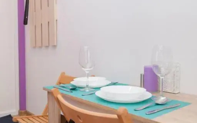 Studiya Na Bachurinskoy Apartments