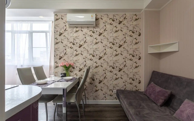 4.16 Studio Poltavskaya Flat