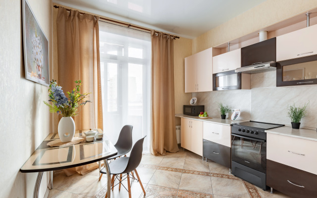 V tsentre SAMARYI Flat