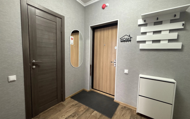Besthome Dvukhkomnatnaya semeynaya v tsentre Flat