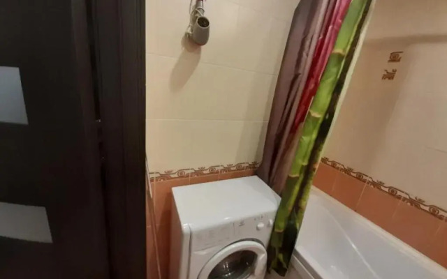 Апартаменты с 1 комнатой рядом с Городской больницей, вид на город (КВАРТИРА51)