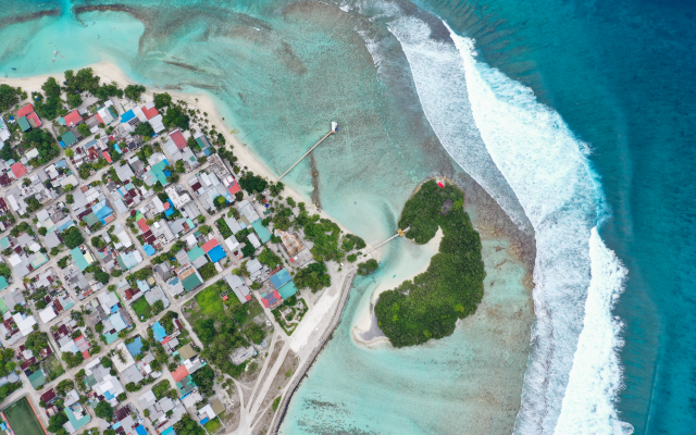 Thulusdhoo Inn Guest House