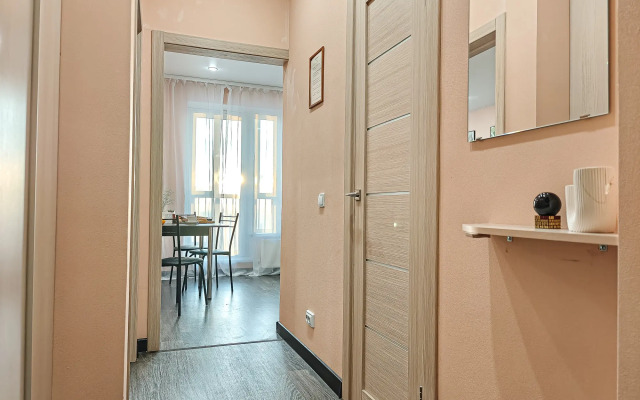Jet Life V Tsentre U Trts Galereya Flat