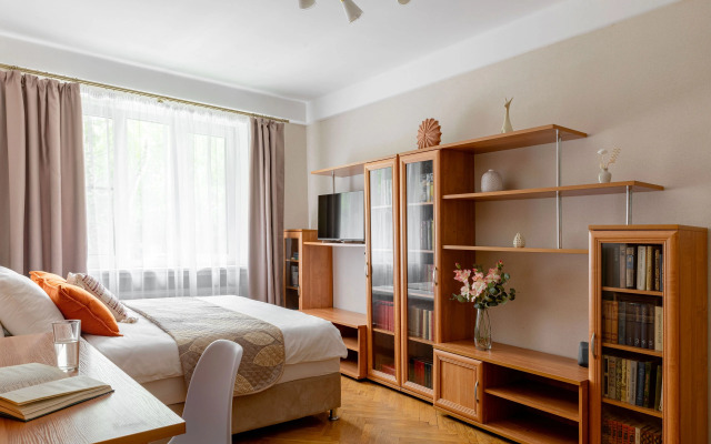 Dvukhkomnatnaya u Kad Flat