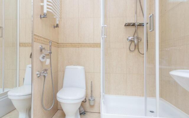 Lyuksovye Apartamenty Dve Spalni Dva Sanuzla Apartments