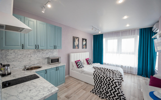 Apartamenty Birds na 23 etaze s panoramnym vidom na reku