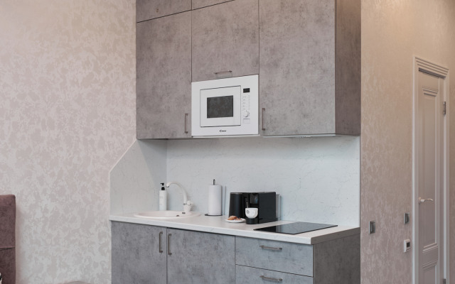 Sochi-Tsentr Studiya S Basseynom Na Kryshe. Zhk Metropol Apartments