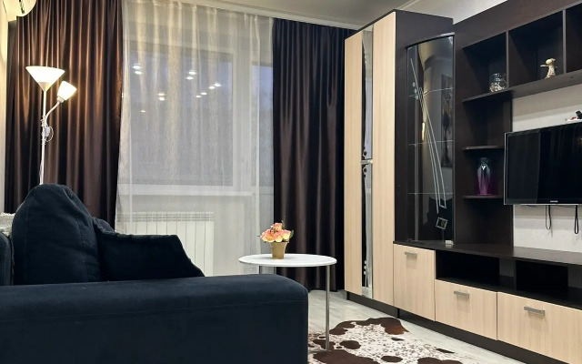 Апартаменты на Космонавтов 14/2