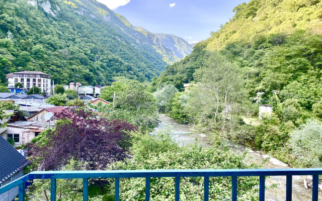 V Zhoekvarskom Uschelye Mini Hotel