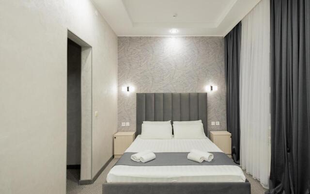 Rush Hotel