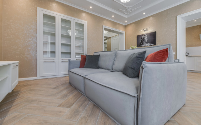 Апартаменты Люкс 101Апарт на Невском в Самом Центре