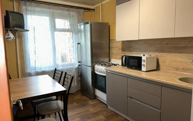 Na Pobezhimova 39 Flat