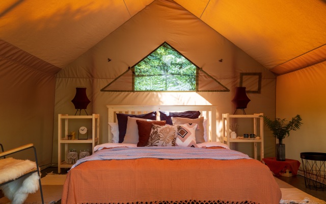 Glamping Pod Nebom Hotel