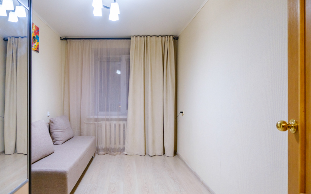 Просторная Двухкомнатная Квартира на 6 гостей в Центре Уфы ТЦ Мир Аграрный Университет