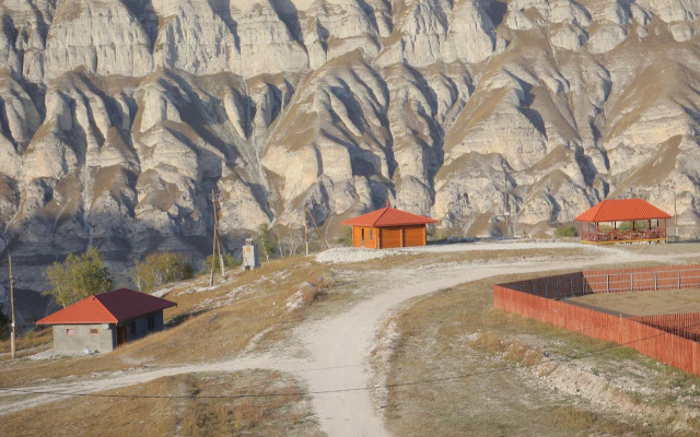 Shale2 Stary Sivukh Guest House