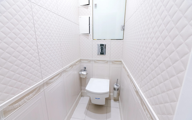 Ulitsa Zeyskaya 283 Flat