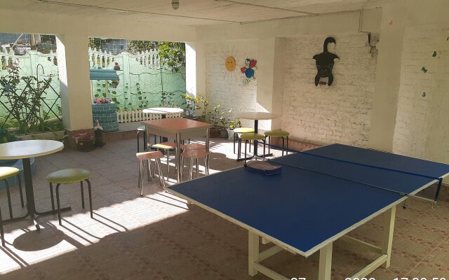 Nastasya Guest House