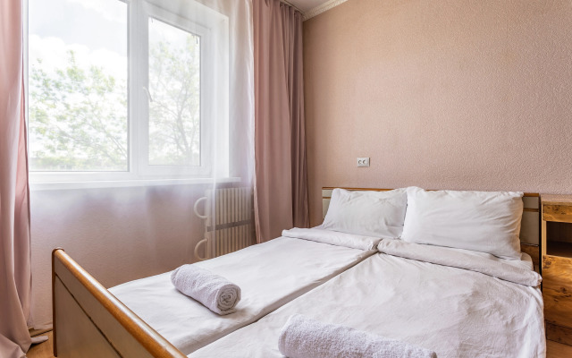 Trekhkomnatnaya Dlya Komandirovannykh Flat