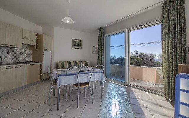 Front Beach Posto Vecchio 1 Guest House