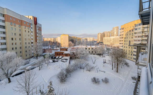 Apartamenty Ladgorna cetyrehkomnatnye  vozle TC Galerea