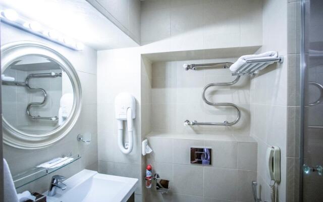 Отель Мартин