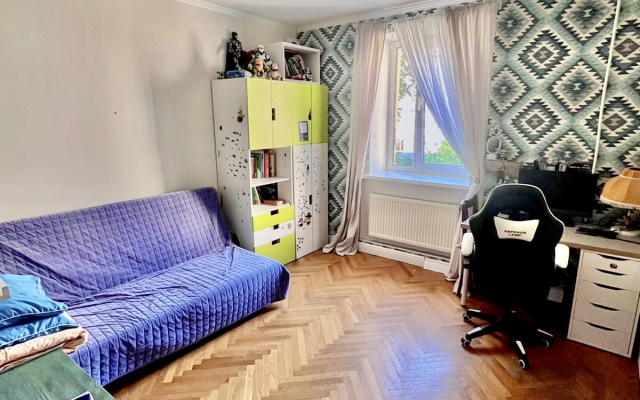 Квартира Творчесская квартира на Жуковского 6