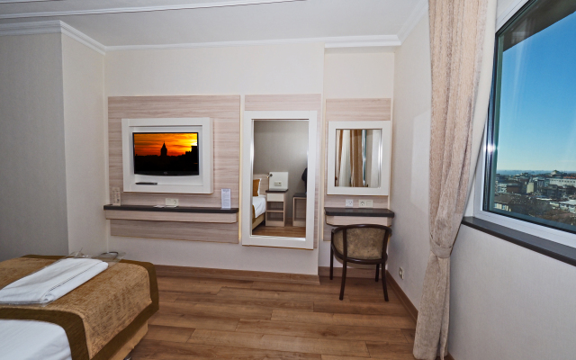 Bulvar Palas Old City Hotel