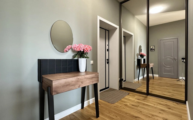 Oliviya Flat